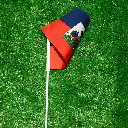 Drapeaux à Main Haïti