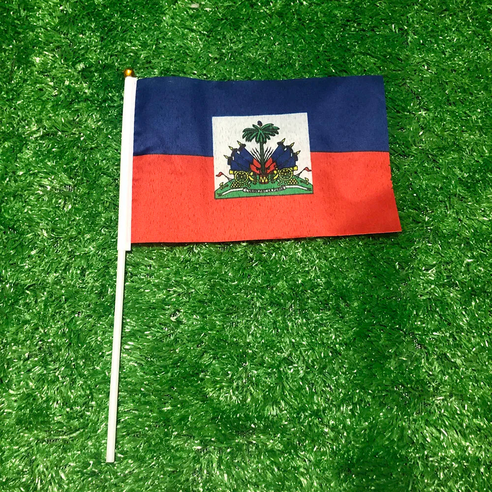 Drapeaux à Main Haïti